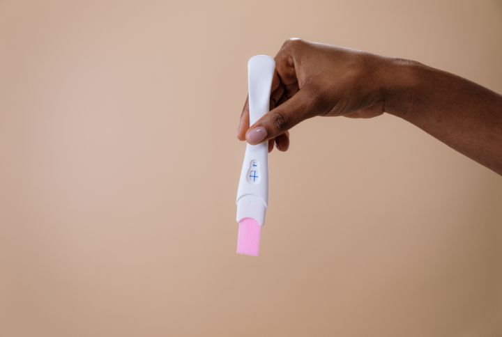 Test de grossesse positif 10 jours avant les règles